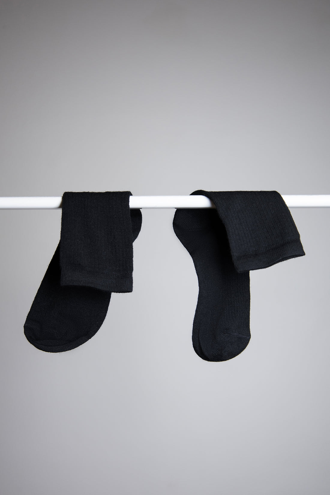 Luxury Cashmere Socks Prague | Premium Italian Hosiery
