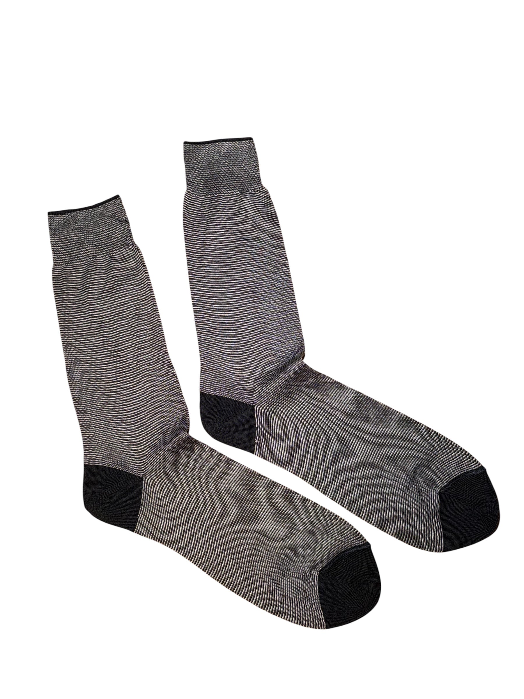 Ponožky s různým vzorem